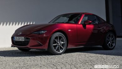 Mazda MX-5 RF anteriore 3/4