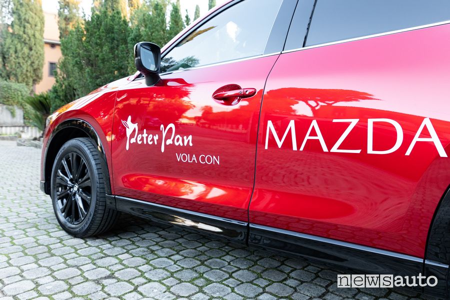 Mazda CX-5 Associazione Peter Pan Roma