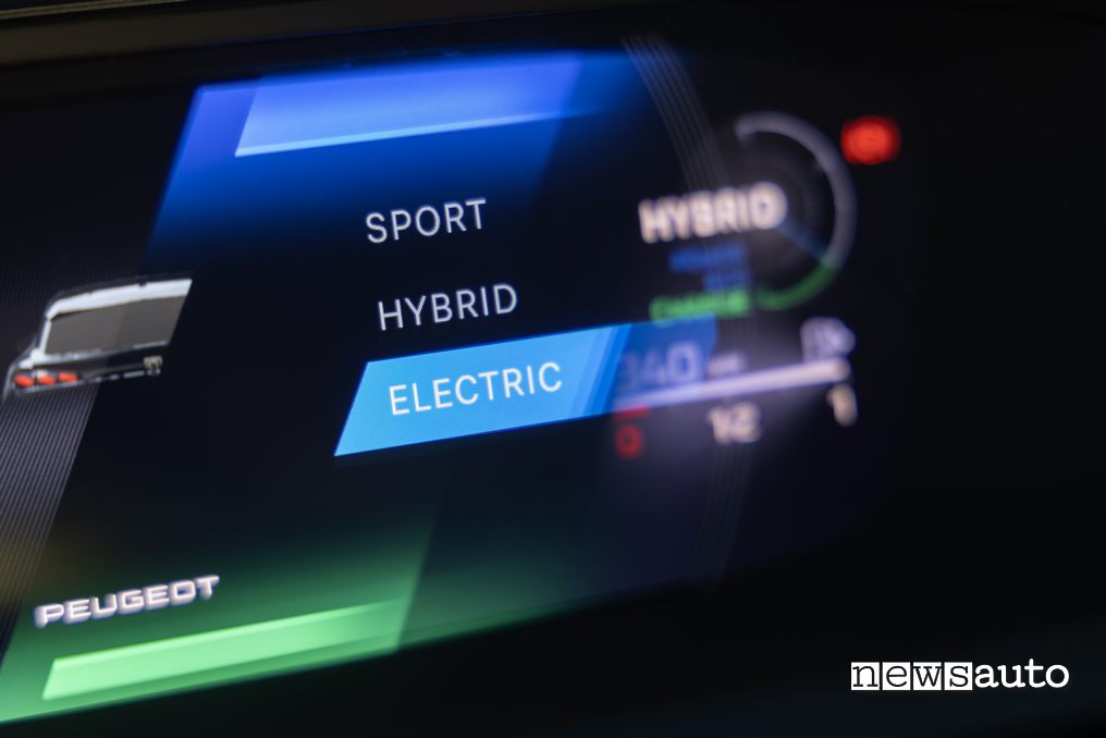 Modalità di guida Peugeot 408 Hybrid GT