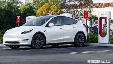 SUV elettrico Tesla Model Y caratteristiche, autonomia e prezzi