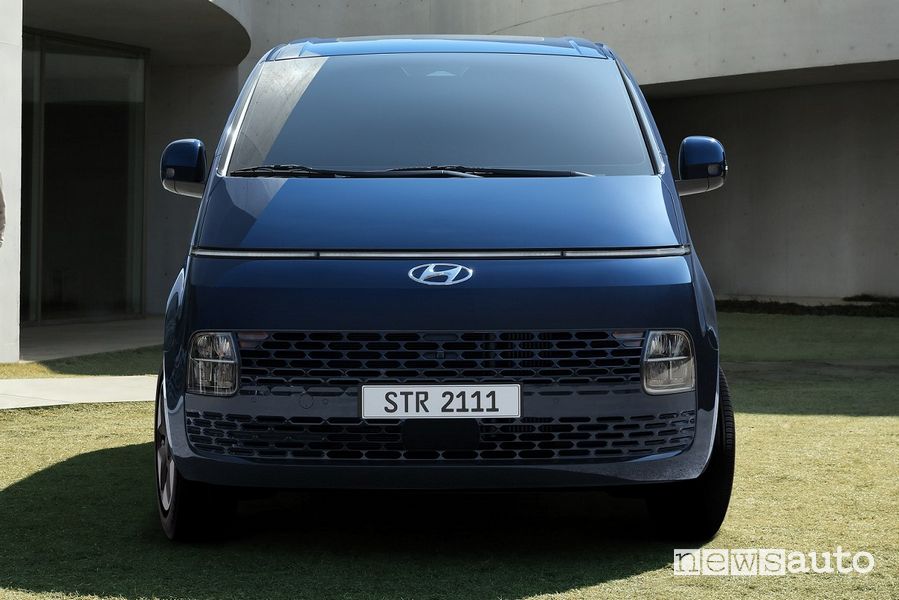 Hyundai Staria frontale