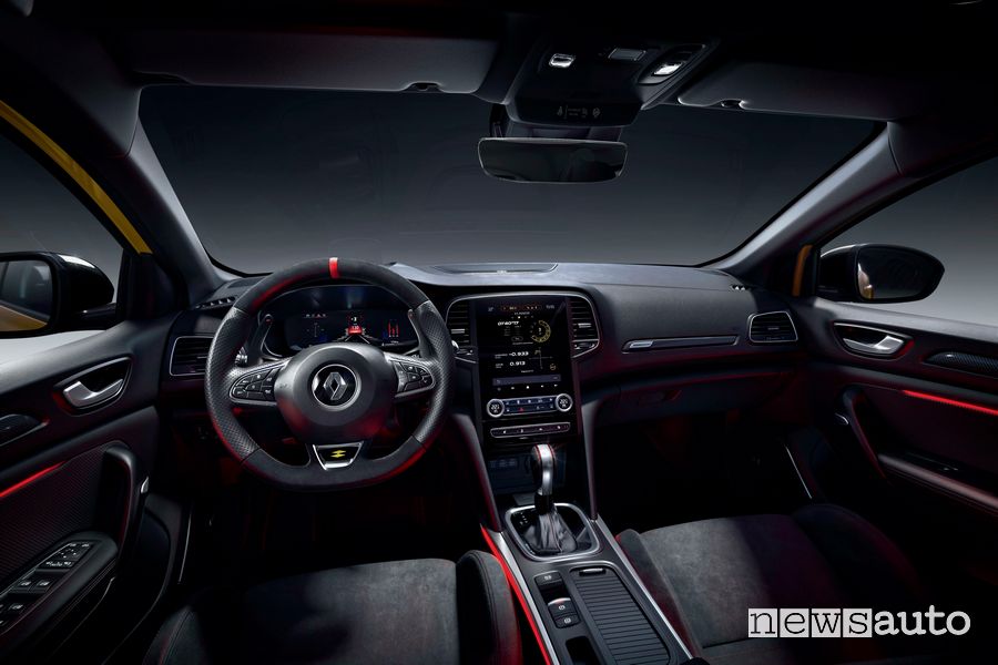 Renault Mégane RS Latest automatic gearbox dashboard
