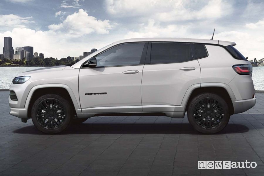Jeep Compass High Altitude laterale