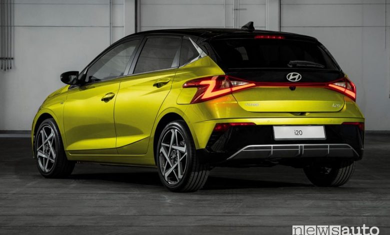 Nuova Hyundai i20 restyling posteriore 3/4