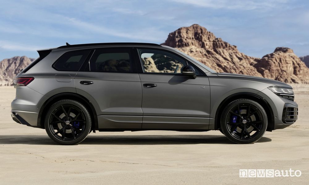 Volkswagen Touareg R eHybrid laterale