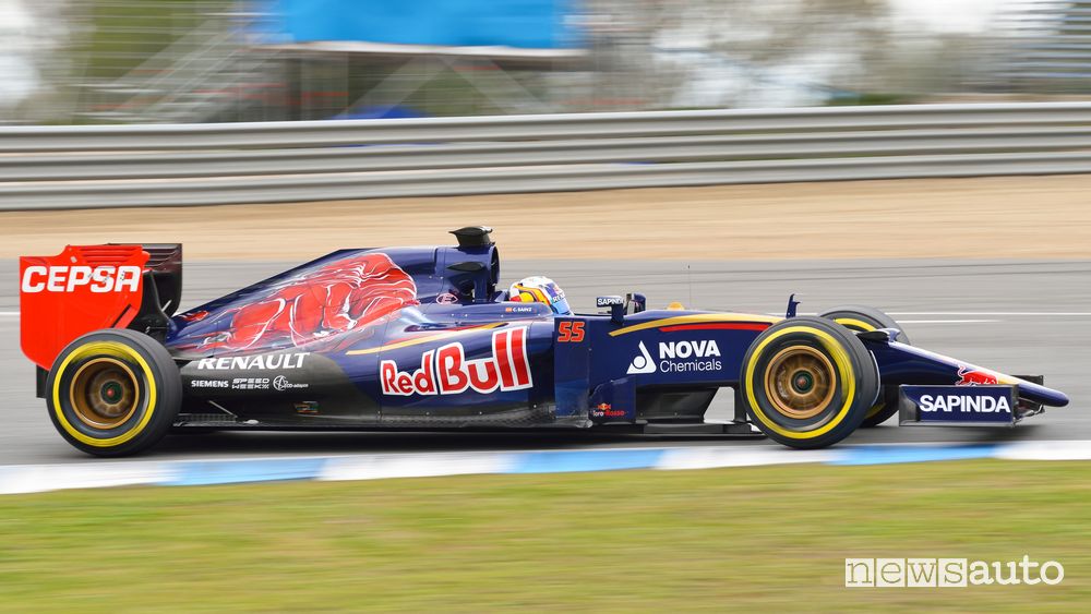 Sainz Jr. ha esordito in F1 nel 2015 con la Toro Rosso