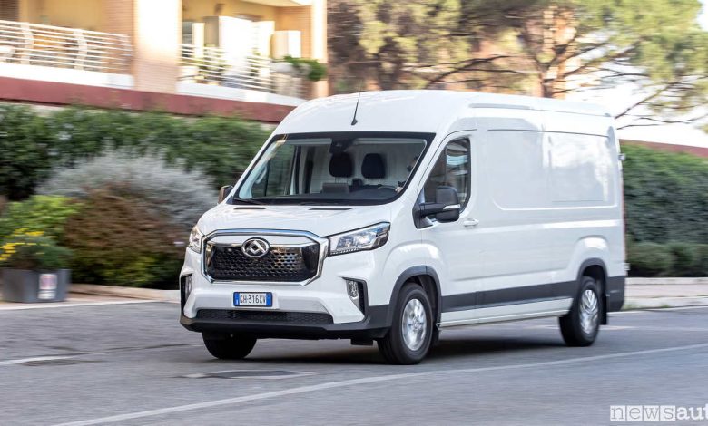 revisione UE sulle emissioni di CO₂ fissa per i veicoli pesanti