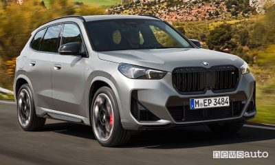 BMW X1 M35i xDrive anteriore 3/4 su strada