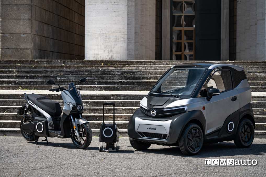 Silence S04, microcar elettrica e scooter S01