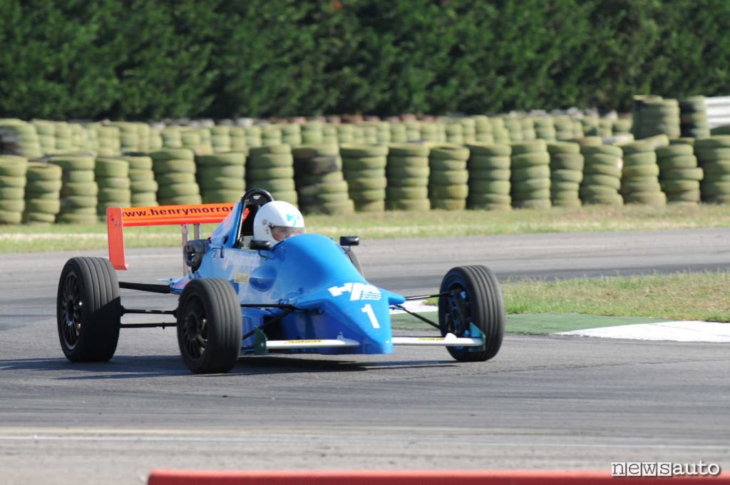 Formula Ford alla scuola piloti Henry Morrog