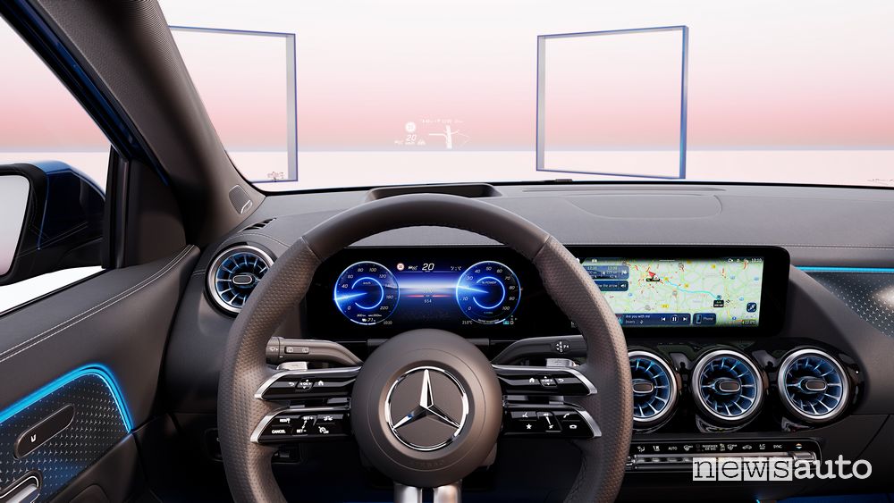 Mercedes-Benz EQA head-up display abitacolo