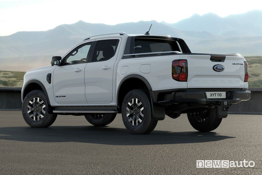 Ford Ranger Plug-in Hybrid posteriore 3/4