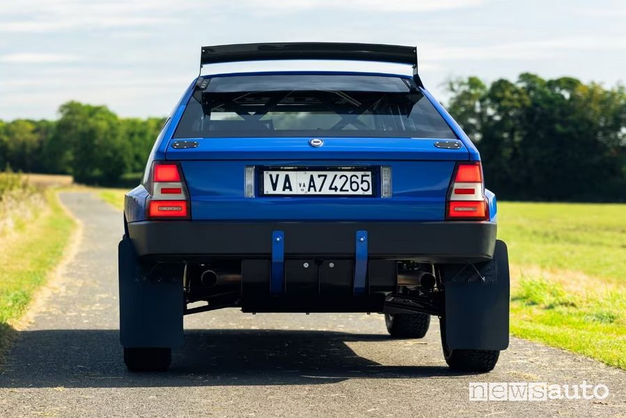 Lancia Delta Safarista posteriore