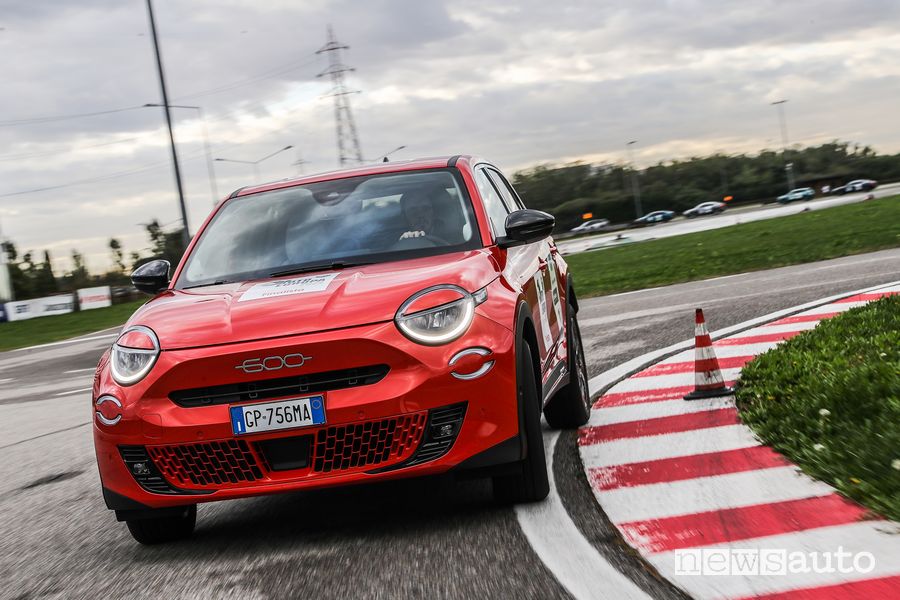 Fiat 600e Premio della Giuria Popolare Auto Europa 2024