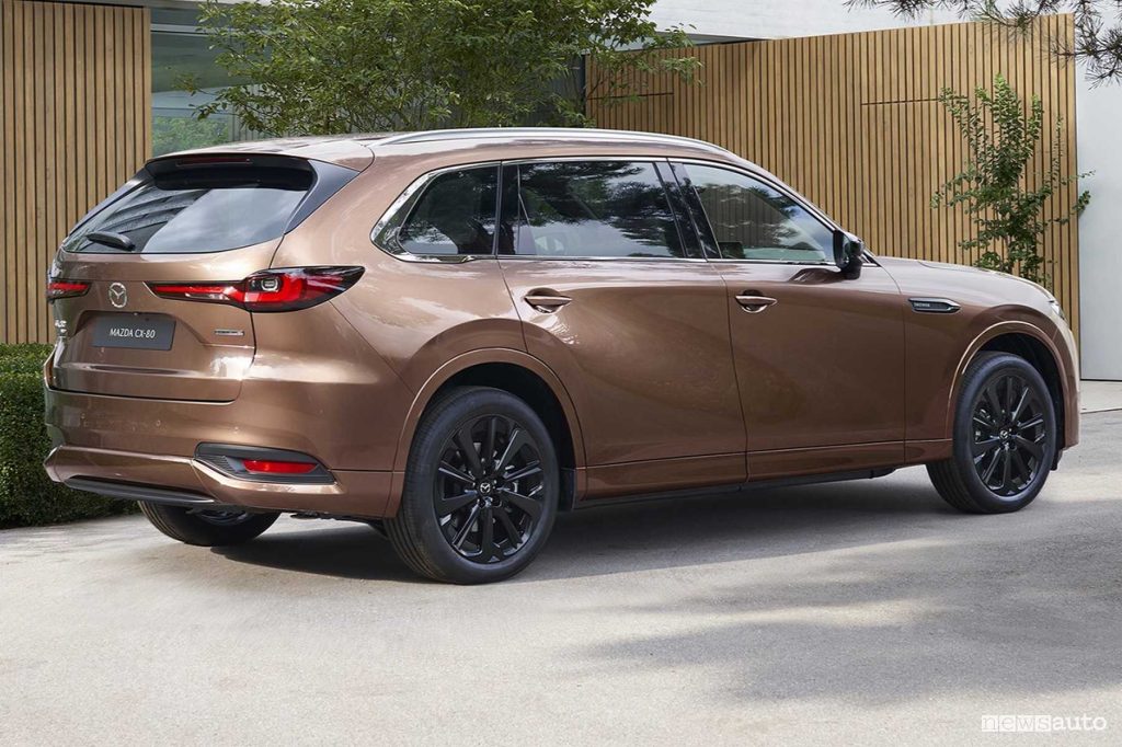 Mazda CX-80 livrea Melting Copper