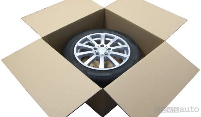 Come spedire le gomme dell'auto.