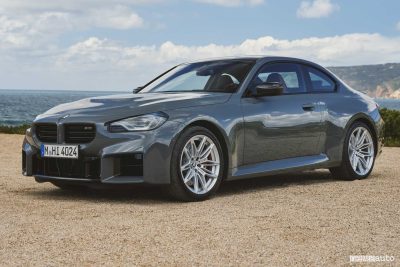 Nuova BMW M2 anteriore 3/4