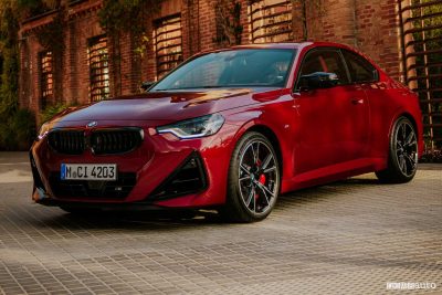 BMW Serie 2 M240i xDrive Coupé anteriore 3/4