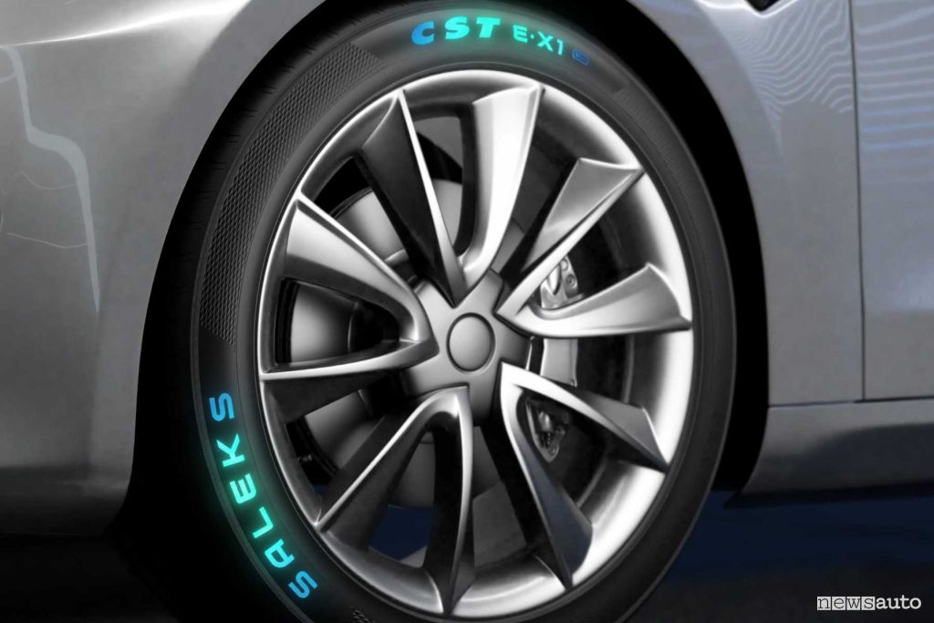CST Saleks E-X1 tire