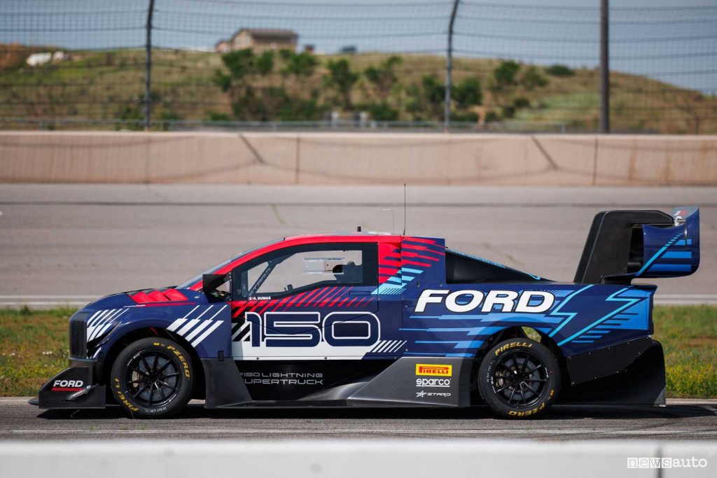 Ford F‑150 Lightning SuperTruck laterale
