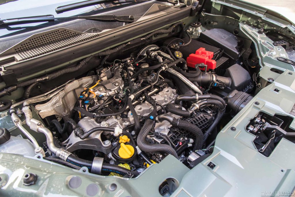 Motore Dacia Duster 4x4 1.2 TCe 3 cilindri turbo
