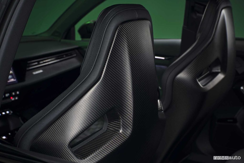 Audi RS 3 Sportback carbon front seats