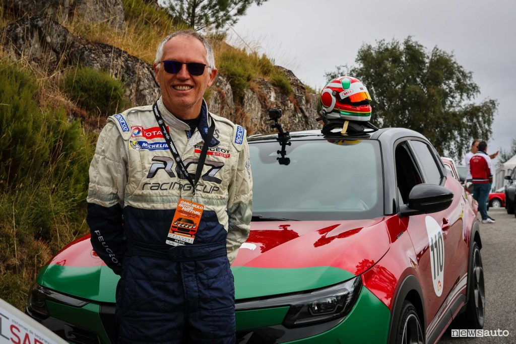 Carlos Tavares con l'Alfa Romeo Junior Veloce al Caramulo Motorfestival 2024