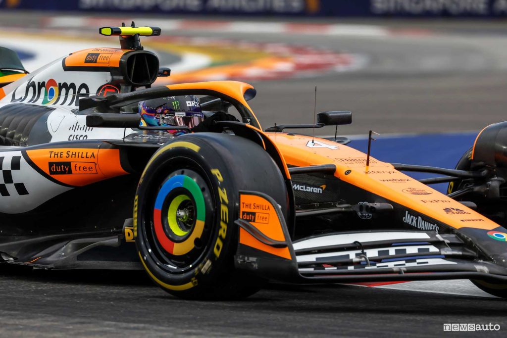 Qualifiche pole position Singapore Formula 1 McLaren Lando Norris