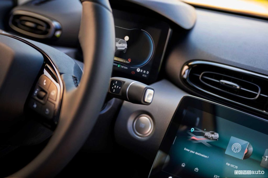 Leapmotor T03 leva cambio al volante