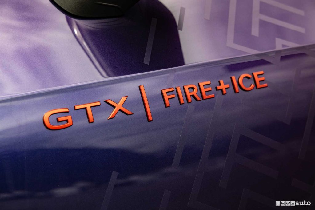 Volkswagen ID.3 logo GTX Fire+Ice body