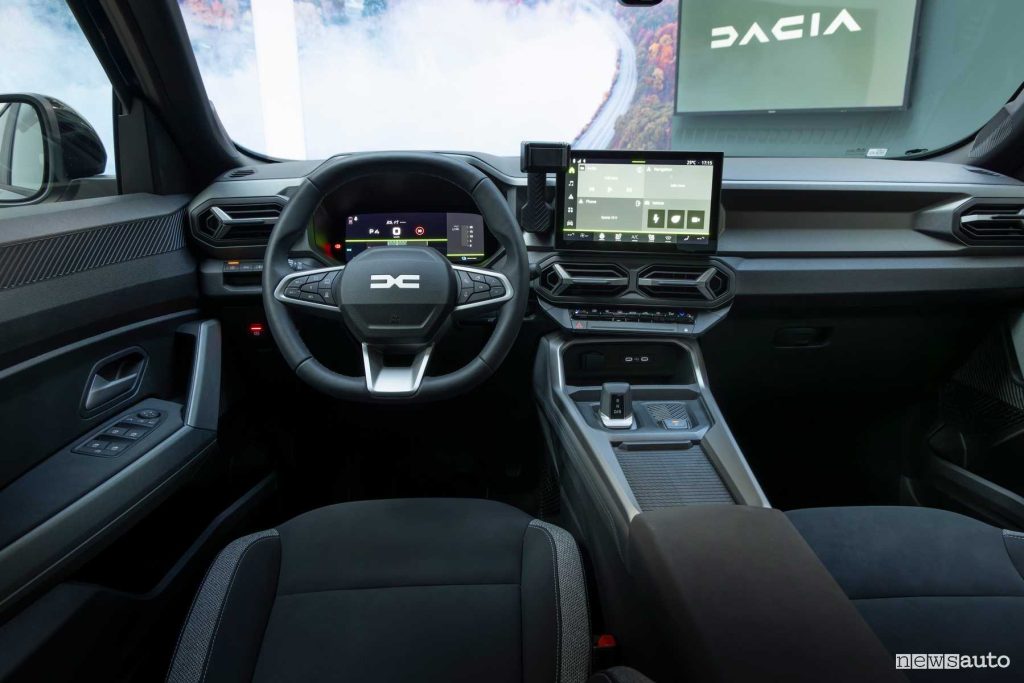 New Dacia Bigster Journey cockpit dashboard