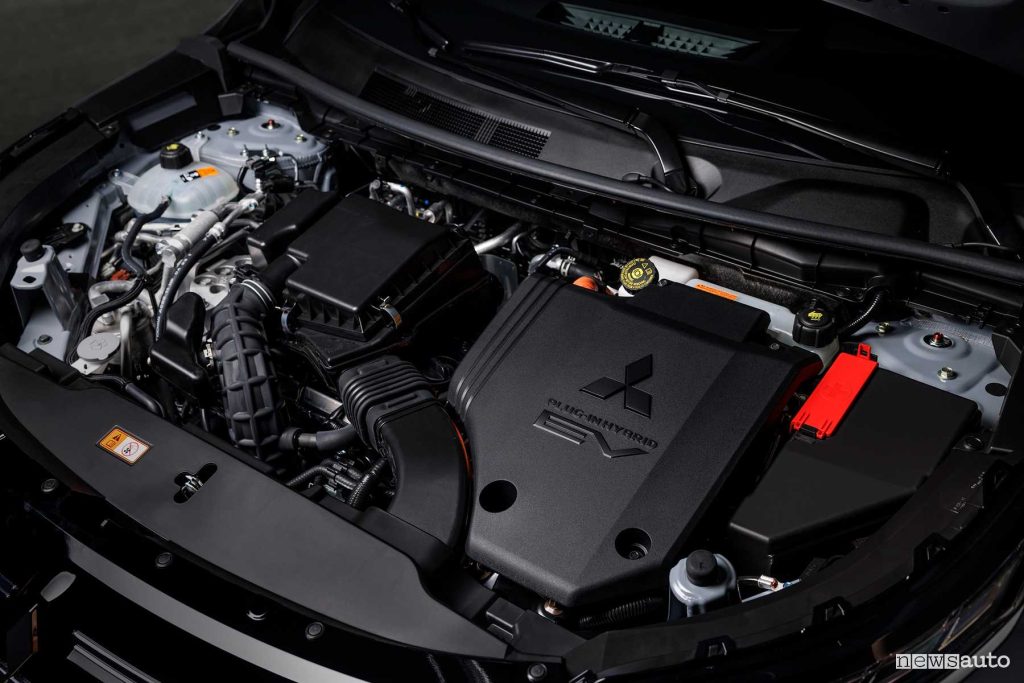 New Mitsubishi Outlander PHEV engine compartment