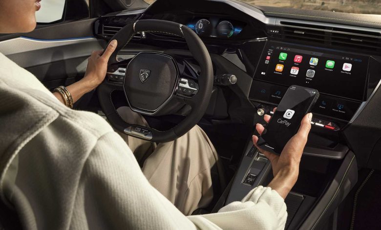 Peugeot E-408 Apple CarPlay wireless