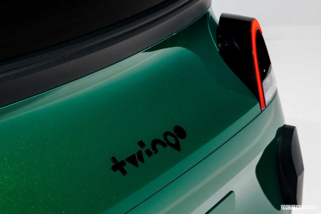 Renault Twingo E-Tech Electric Prototype tailgate lettering