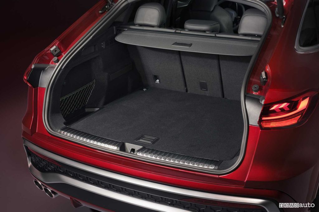 Audi SQ5 Sportback bagagliaio