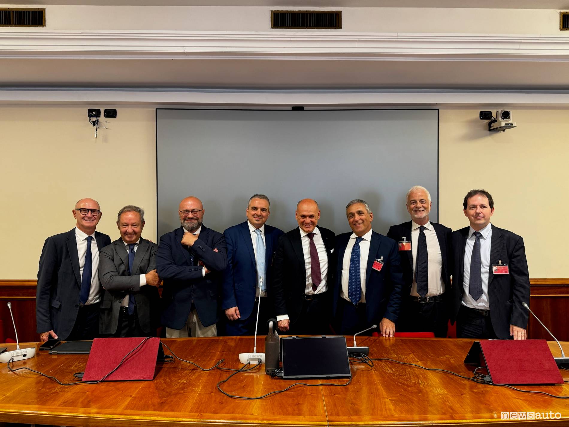 Conferenza stampa della Fepecs per proposta di legge sul Personal Car Shopper