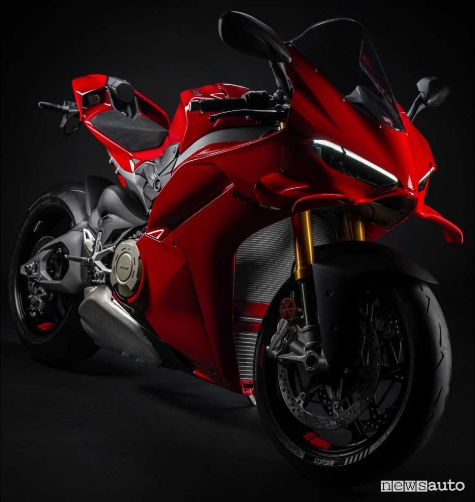 Ducati Panigale V4 2025