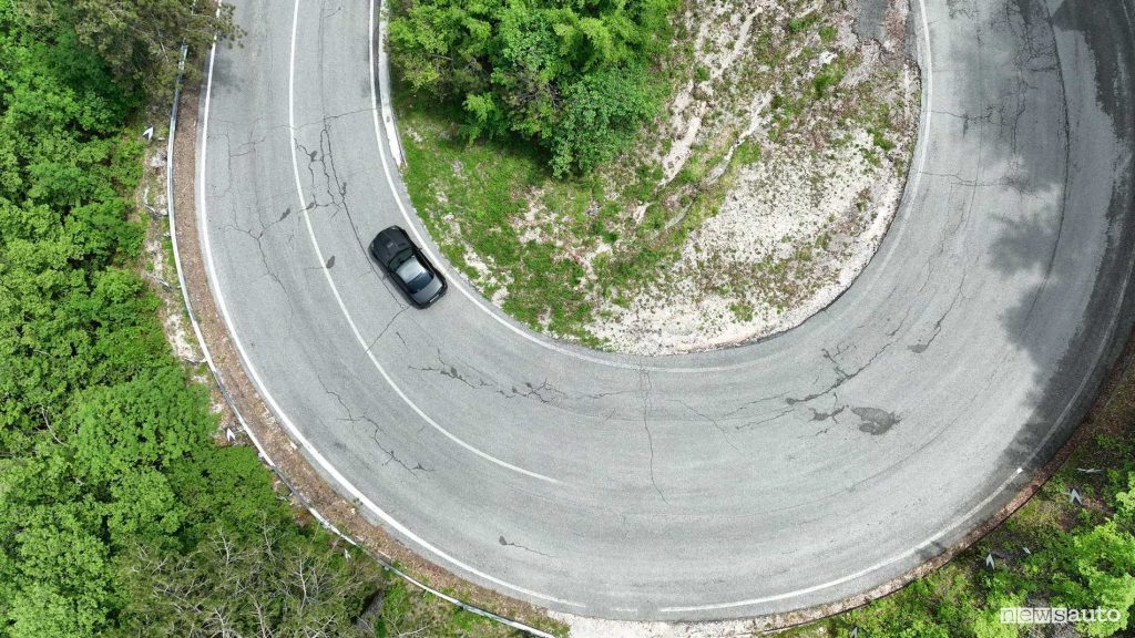 Test freni originali Mercedes SLK in discesa dal Monte Terminillo