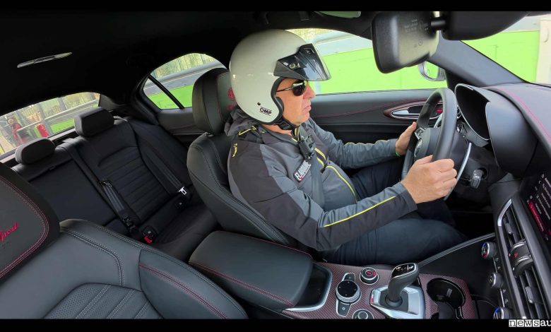 casco obbligatorio durante Turni prove libere auto Vallelunga