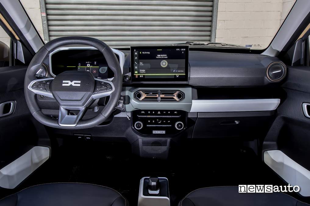 Dacia Spring 2025 interni