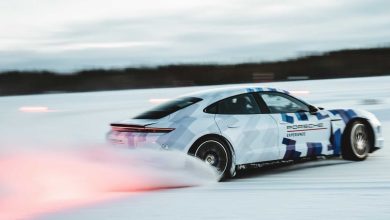 Porsche Taycan in drift, record dell'auto elettrica in derapata