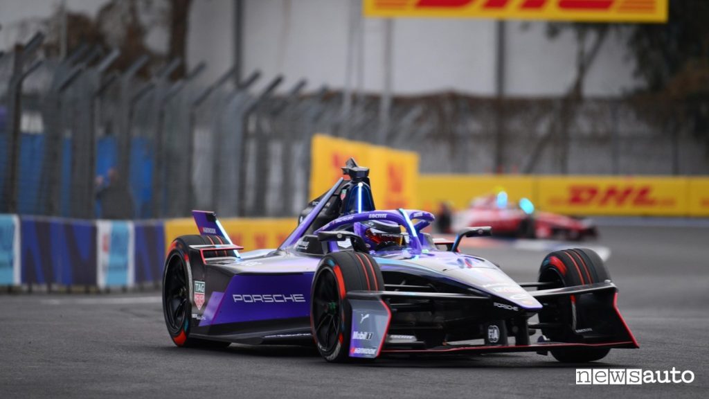 Pascal Wherlein durante la gara dell'ePrix del Messico 2025