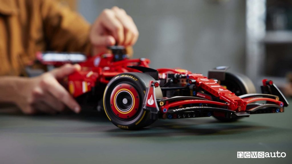 Ferrari F1 Lego SF-24 Lego Technic