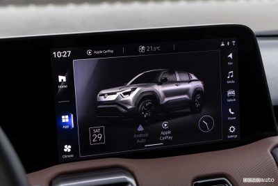 Suzuki e Vitara display infotainment