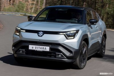 Suzuki e Vitara su strada