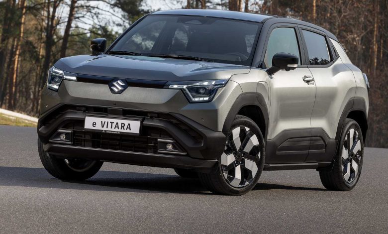 Suzuki e Vitara anteriore 3/4 che si vedrà al Salone di Torino