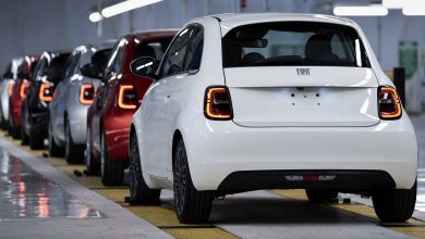 Fiat 500 ibrida sulla linea di produzione di Mirafiori