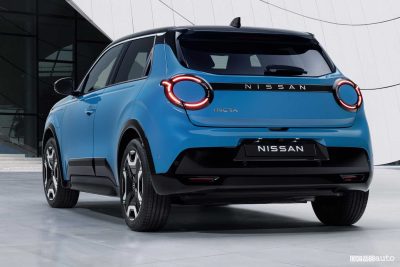 Nuova Nissan Micra EV posteriore 3/4
