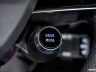Nuova Nissan Micra EV manopola Drive Mode al volante