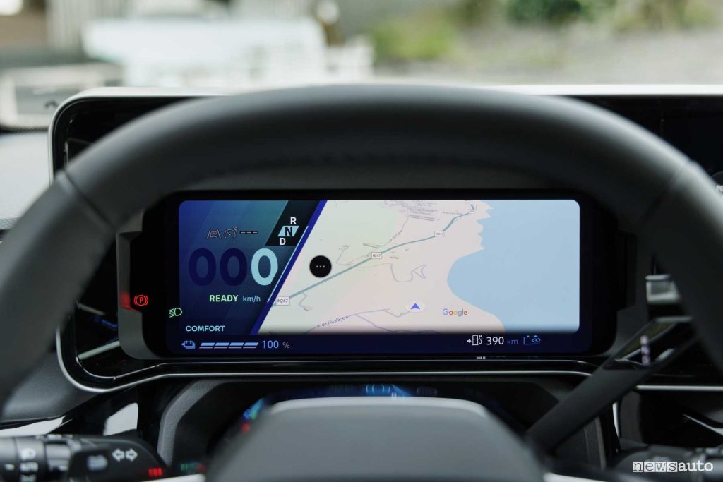 Renault 4 E-Tech electric Iconic navigatore display quadro strumenti